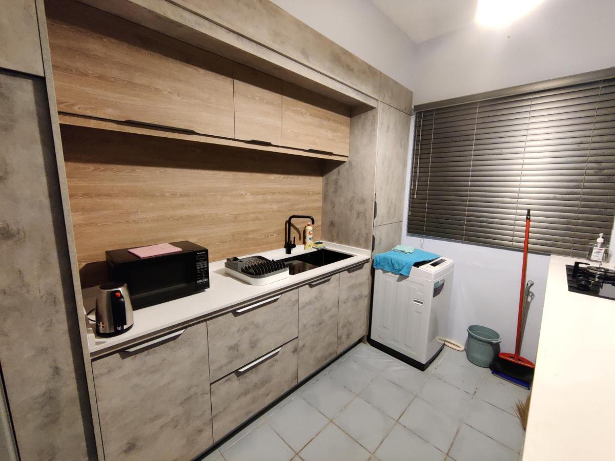 Ashiana Oceanside Apartment Flic en Flac Екстер'єр фото