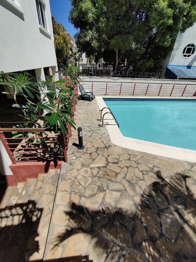 Ashiana Oceanside Apartment Flic en Flac Екстер'єр фото